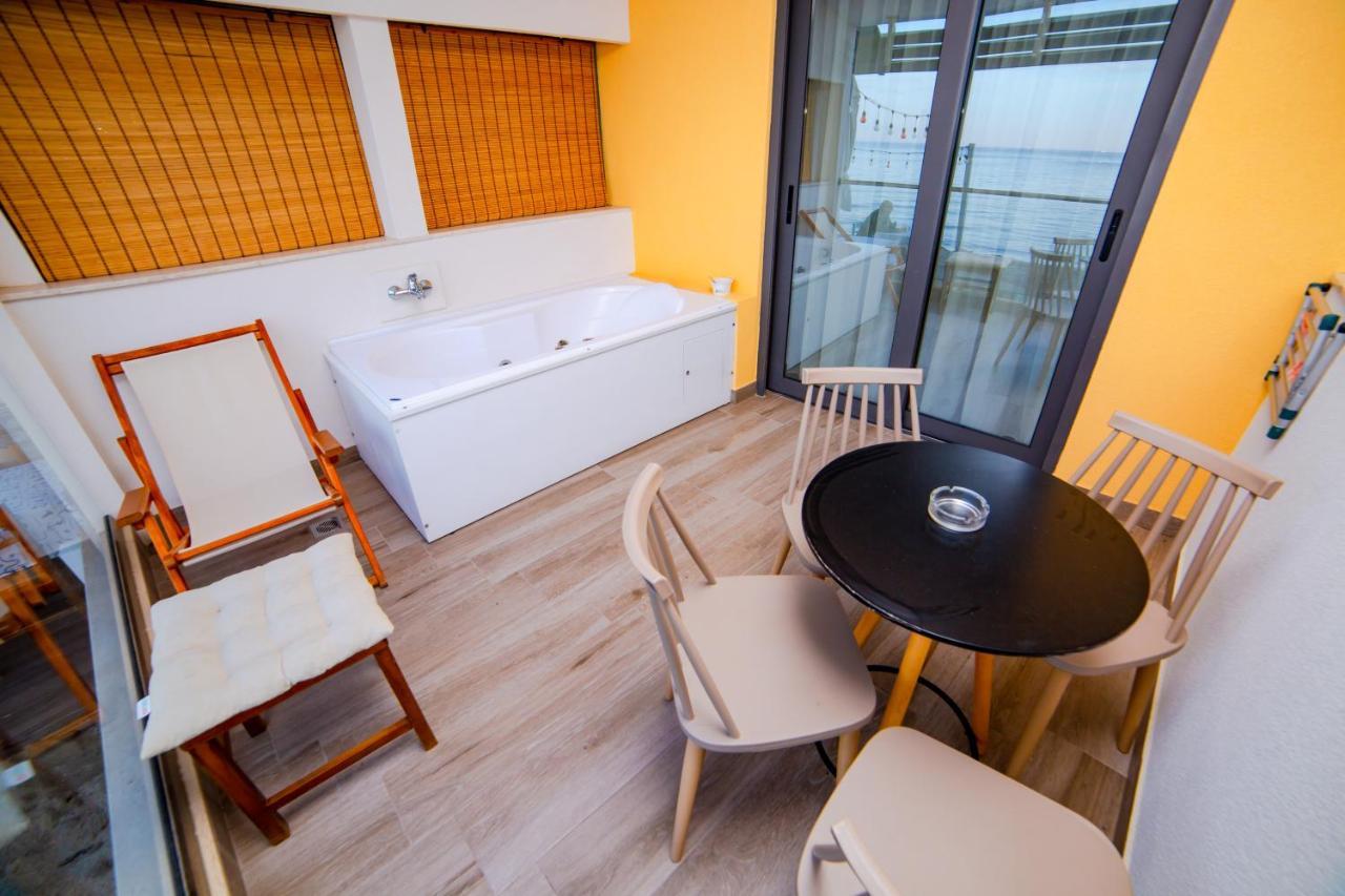 Hotel Zefyros Paralía Buitenkant foto